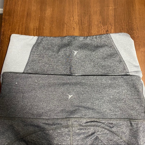 2/$25🟣 Grey/white Old Navy legging bundle - Picture 3 of 4